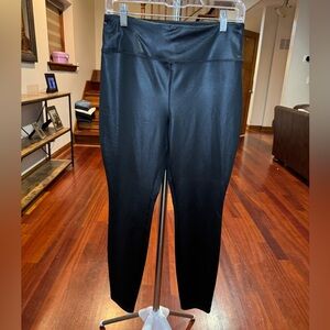 Women’s Shiny Black Leggings